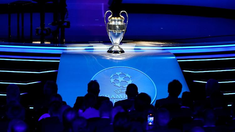 Die Gegner der deutschen Teams in der Champions-League-Gruppenphase stehen fest.