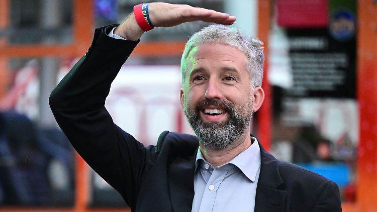 "Es geht wirklich darum, Techniken der Selbstbeherrschung zu trainieren", erklärt der impulsive wie umstrittene Politiker.