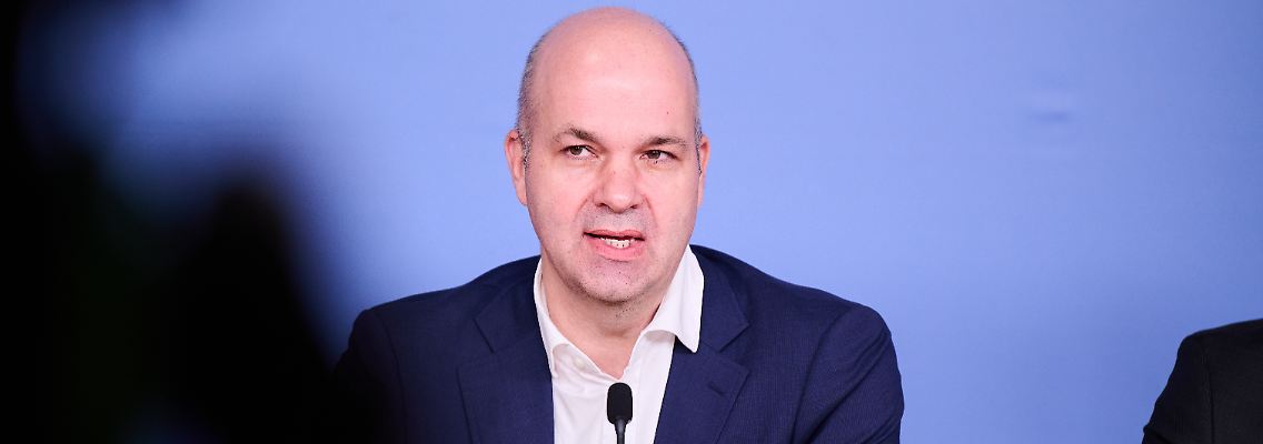 315233774.jpg