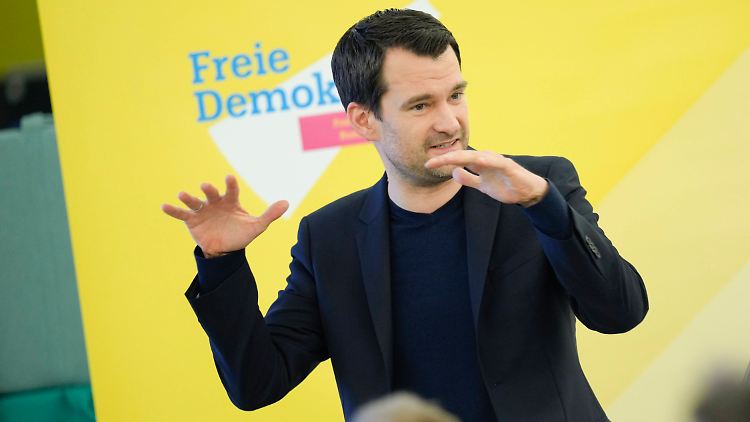 Vogel fordert bei ntv.de eine steuerliche Entlastung, um die kalte Progression zu stoppen - und erklärt, warum seine Partei schon wieder über Atomkraft diskutiert.