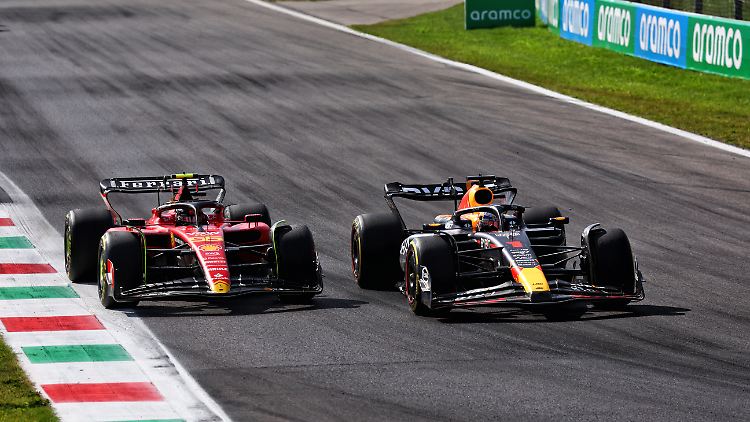 Max Verstappen zieht an Carlos Sainz vorbei. Erwartbar, für die Ferrari-Fans dennoch traurig.