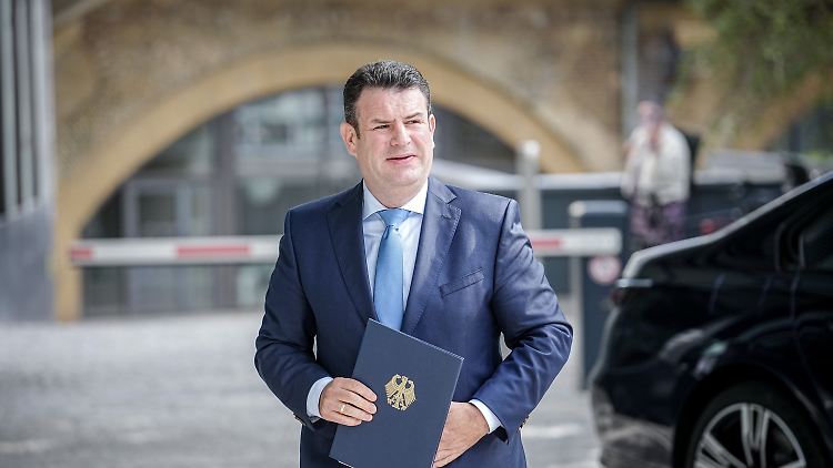 Heil will dafür werben, "dass wir Vertrauen aufbauen wollen, Künstliche Intelligenz auch einzusetzen".