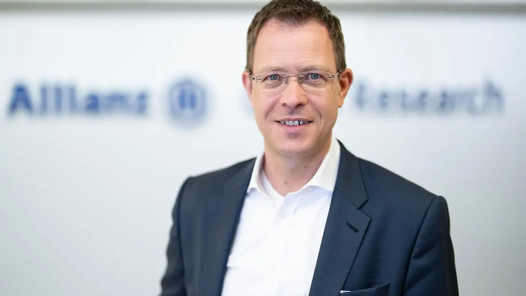 Der-Unfallforscher-Christian-Sahr-ist-neuer-Leiter-des-Allianz-Zentrums-fuer-Technik-AZT