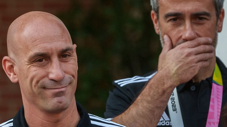 Luis Rubiales (l.) ist noch da, Jorge Vilda weg.