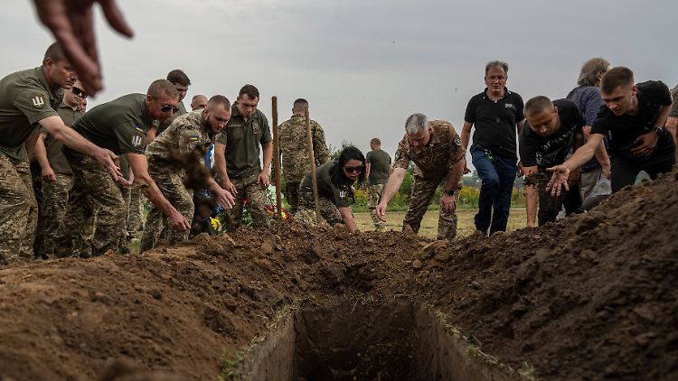 Wehrdienst im Angesicht des Todes: Viele ukrainische Männer wollen sich der Gefahr entziehen. 