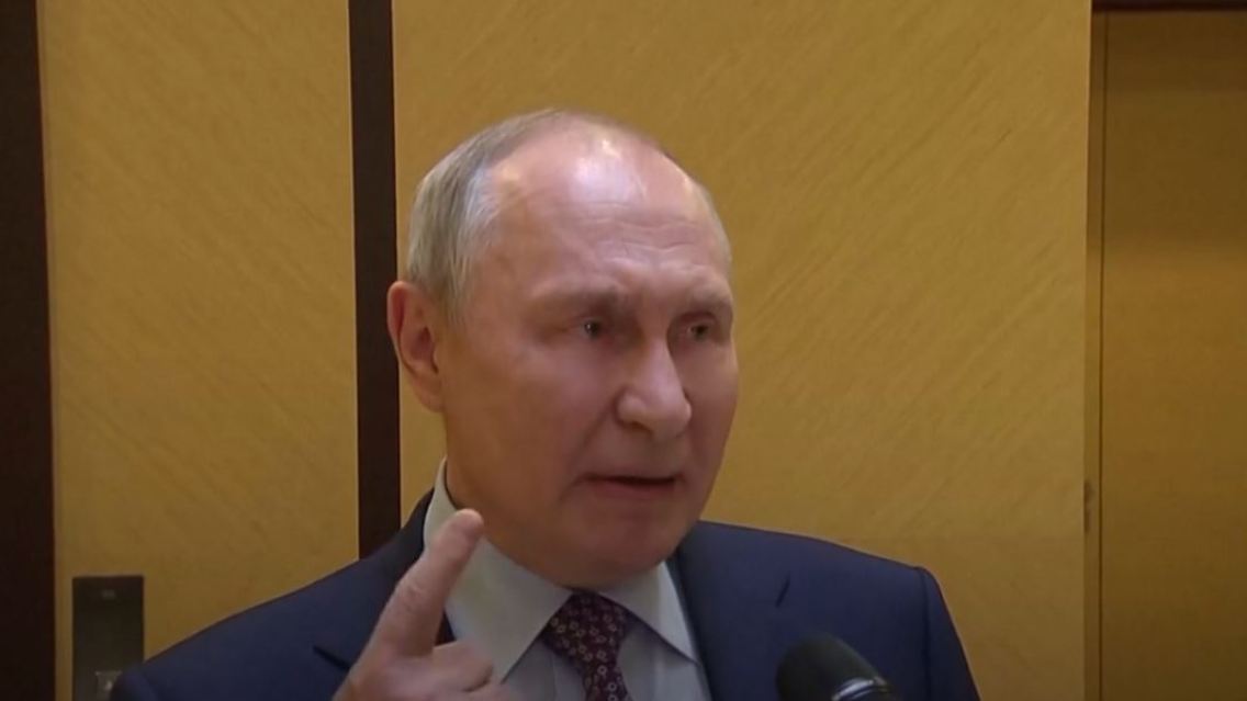 PutinSelenskyjJude.JPG