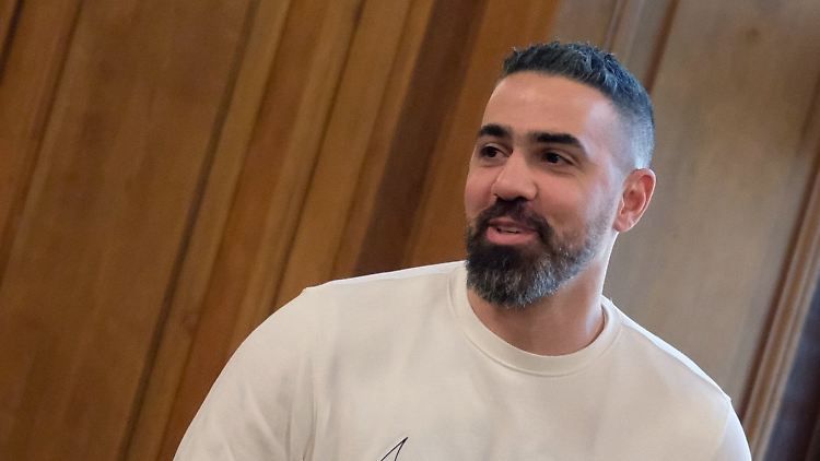 Bushido hat in Dubai Bock auf Döner - und bekommt keinen. 