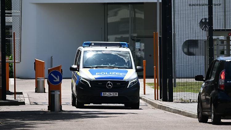 In Kiel und München wurden zwei mutmaßliche Mitglieder einer syrischen Terror-Organisation festgenommen. 