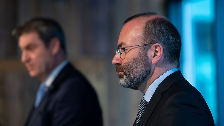 Der CSU-Vorsitzende Manfred Weber kommt aus der Nachbargemeinde von Freie-Wähler-Chef Hubert Aiwanger.
