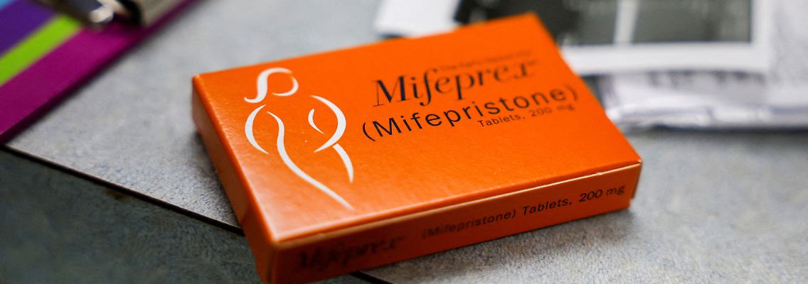 2023-08-25T154630Z_1658012635_RC2GI0AGNFAL_RTRMADP_3_USA-ABORTION-PILL-WEST-VIRGINIA.JPG