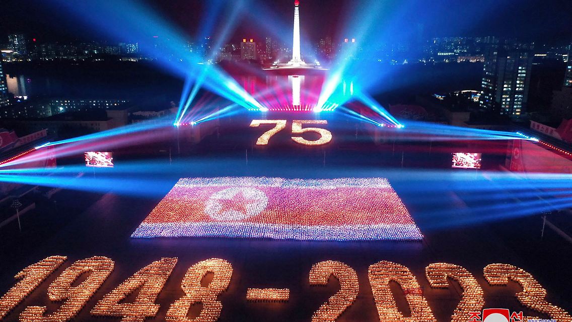 Auch zu seinem 75. Geburtstag ist das Land weitgehend isoliert.