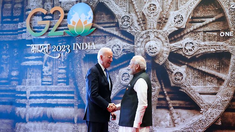 Europa, den Nahen Osten und Indien besser miteinander verbinden: Biden mit Indiens Ministerpräsident Narendra Modi in Neu-Delhi.