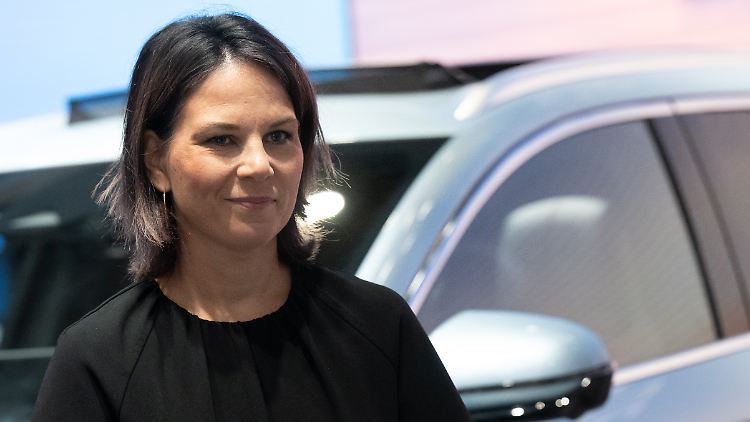 Denkt an die Zukunft der deutschen Industrie: Außenministerin Annalena Baerbock.