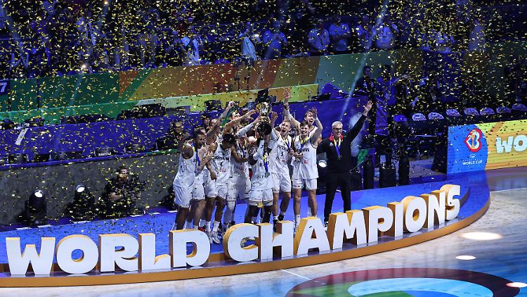 Laut Analyse eigentlich nicht bereit für große Siege: Basketball-Weltmeister Deutschland.