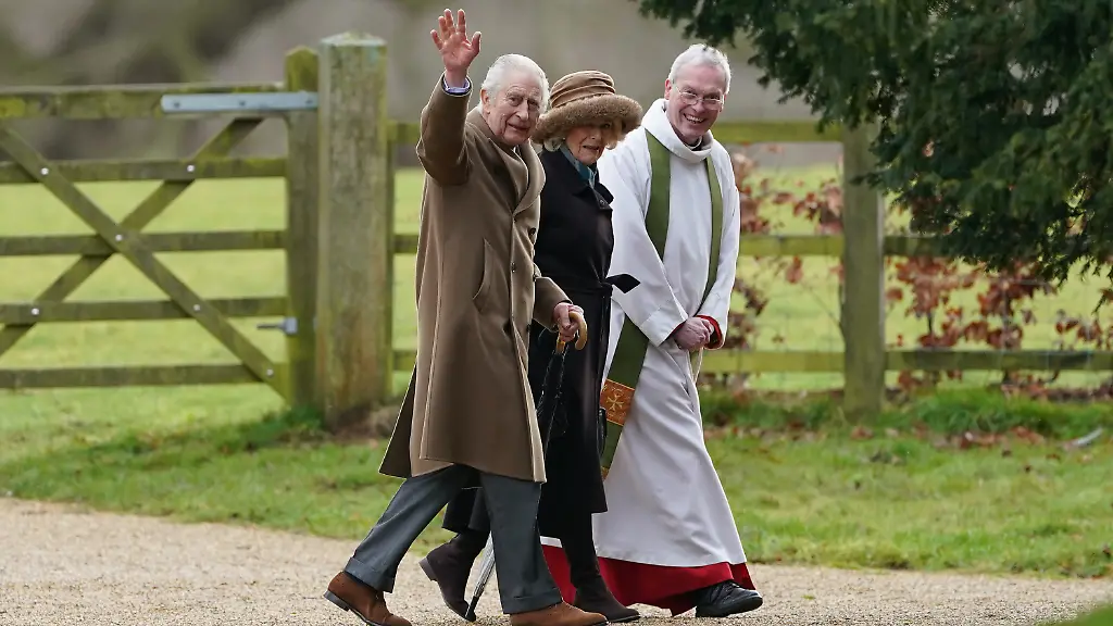 4ca93f80f54f0405cfec4bf385bbb42b