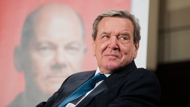 60. Partei-Jubiläum: Gerhard Schröder trat 1963 als damals 19-Jähriger in die SPD ein.