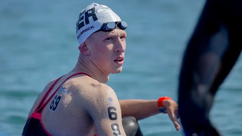 f2210ebc8b8d3e8ed9add72dabf90125