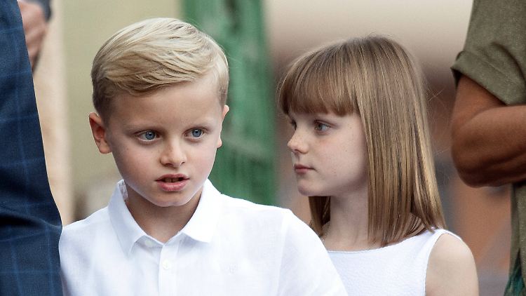 Müssen in der Schule ohne einander auskommen: Jaques und Gabriella.