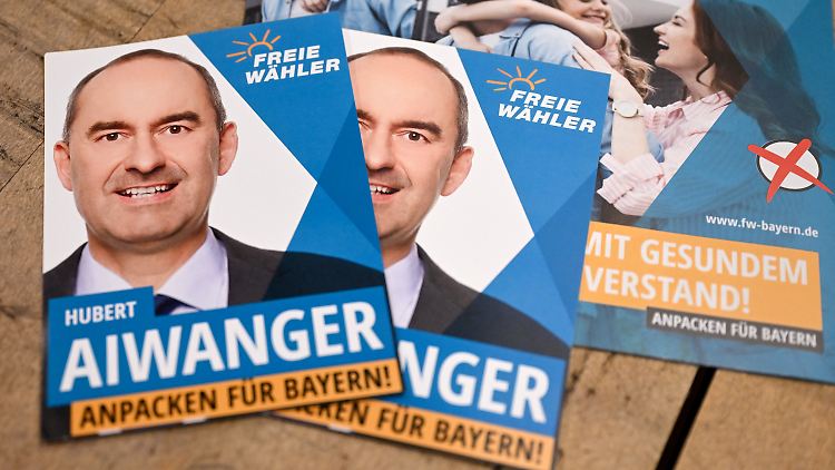 "Die wollten die Freien Wähler rausdrängen", unterstellt Hubert Aiwanger der "SZ".
