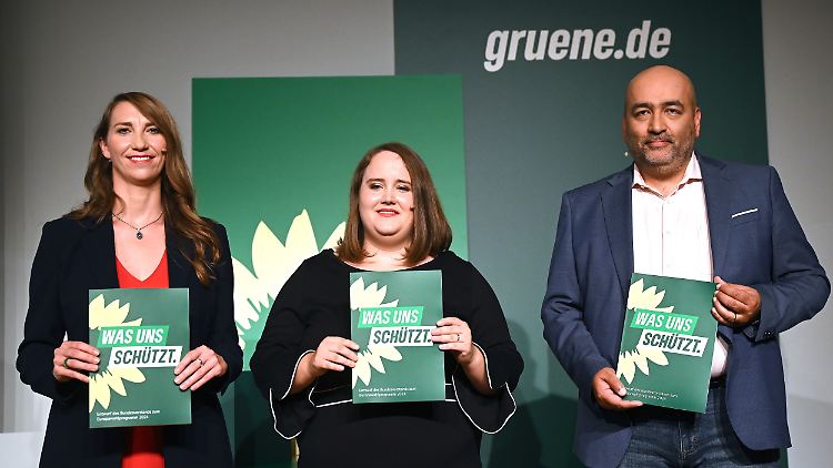 Drei mit Lust auf Europa: Büning, Lang und Nouripour.