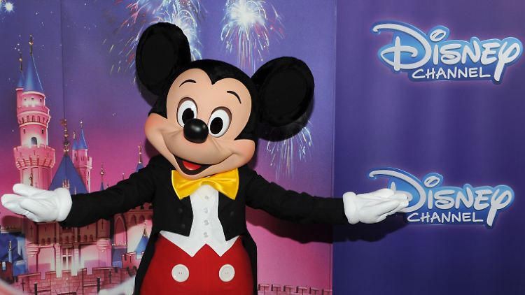 Neben seinem Streamingdienst betreibt Disney noch einen linearen TV-Kanal. Zudem gehören dem Konzern TV-Sender wie ABC und National Geographic. 