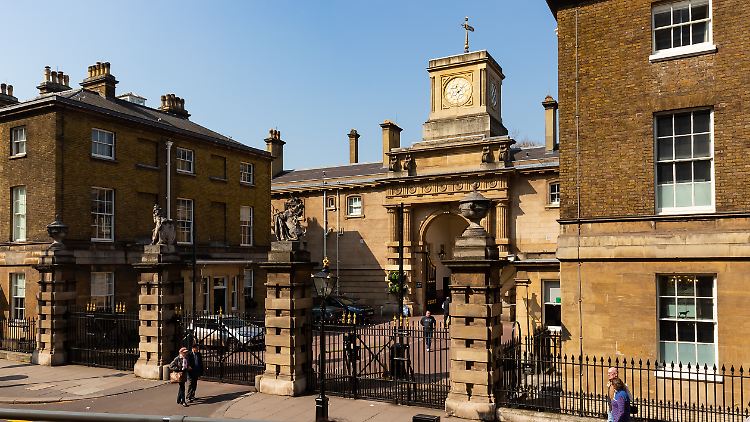 Blick auf "The Royal Mews", die Stallungen beim Buckingham Palace.