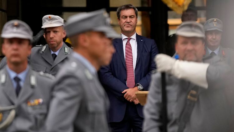 Söder am Donnerstag in München bei einer Zeremonie für die Gebirgsjäger. 