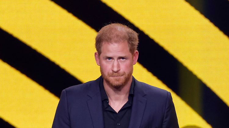 Prinz Harry hielt eine äußerst emotionale Abschlussrede.