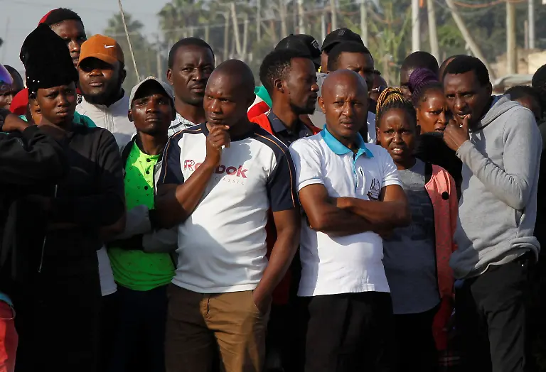 2024-02-02T091949Z-1664047453-RC28U5A43L2T-RTRMADP-3-KENYA-FIRE