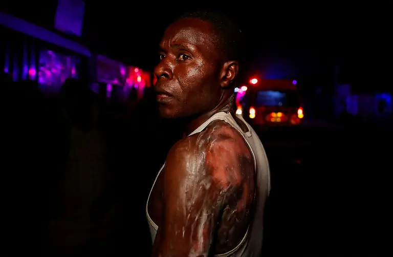 2024-02-02T040621Z-478539696-RC2YT5AAWU43-RTRMADP-3-KENYA-FIRE