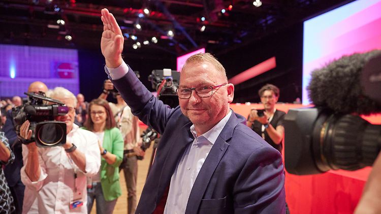 Werneke ist seit 2019 oberster Gewerkschafter bei Verdi.
