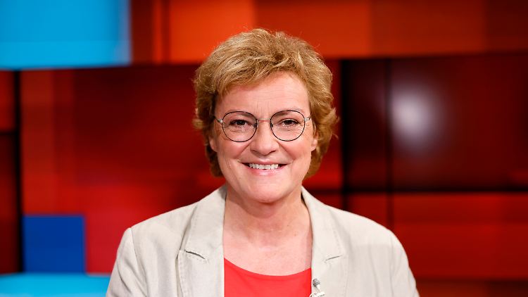 Hart aber Fair: Die Strauß-Tochter Monika Hohlmeier unterstützt Söders Asylvorschläge. 