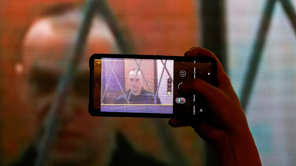 c63c1972a869b14e27f2f6a491294176