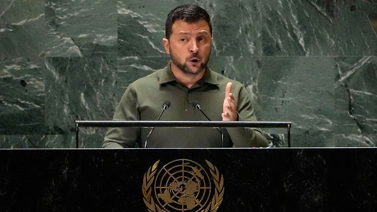 "In jedem Jahrzehnt zettelt Russland einen neuen Krieg an", sagte Selenskyj vor der UN-Vollversammlung.