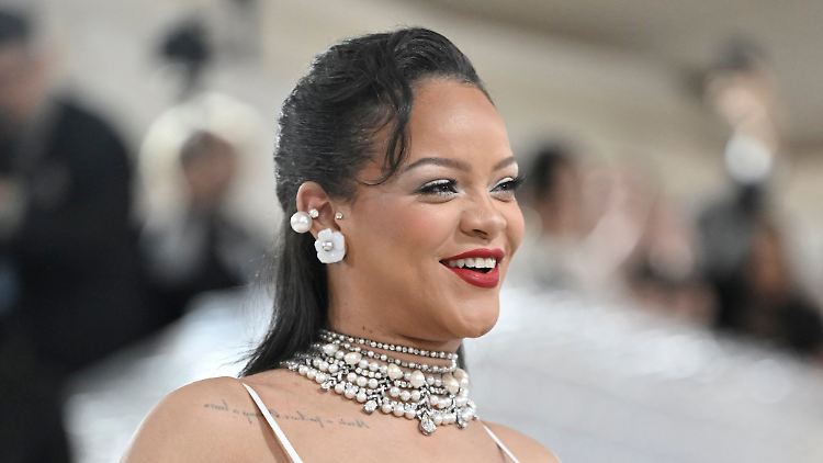 In ihrer Heimat Barbados wurde Rihanna zur Nationalheldin erklärt.