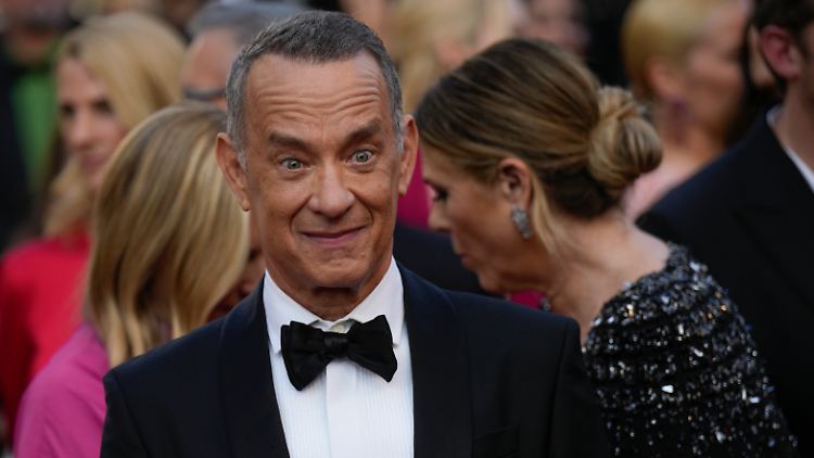 Er würde auf der Reise zum Mond auch Witze machen: Tom Hanks.