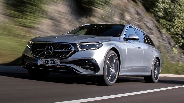Immer öfter bei Mercedes zu sehen: der Zentralstern im Grill statt Kühlerfigur.
