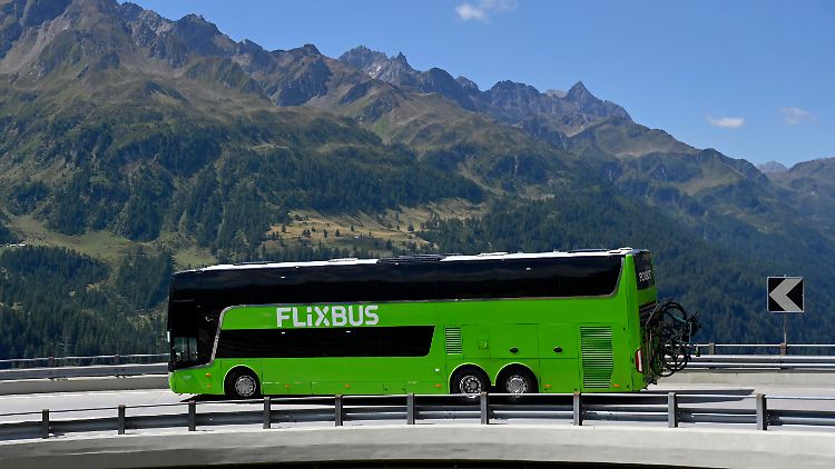 Das Unternehmen ist nach eigenen Angaben mit 4000 Bussen und Bahnen unterwegs.