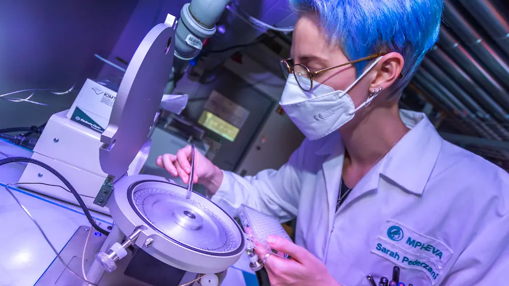 ACHTUNG-Nur-im-Zusammenhang-mit-der-aktuellen-Berichterstattung