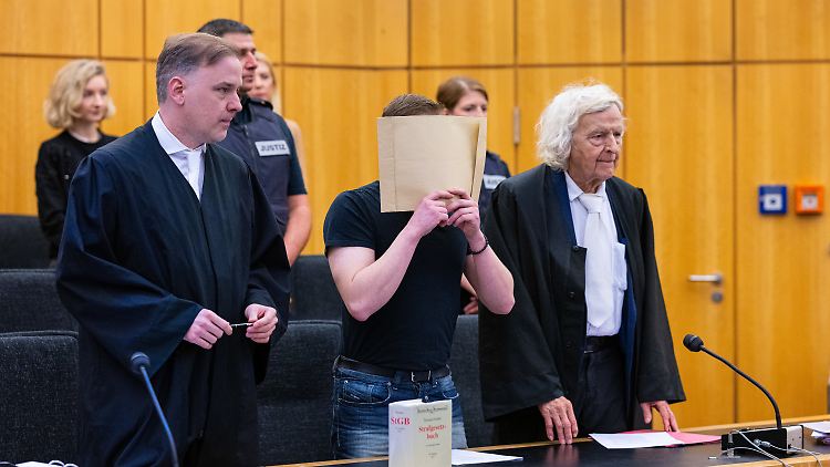 Der 21-Jährige gab an, im Affekt zugestochen zu haben.