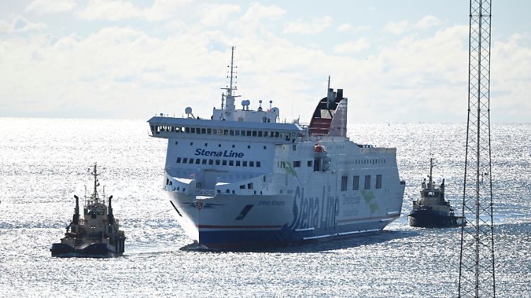 Kurz vor dem Hafen Nynäshamn: Wo sonst große Fähren einlaufen, sprudelt jetzt Methan aus dem Meeresboden.