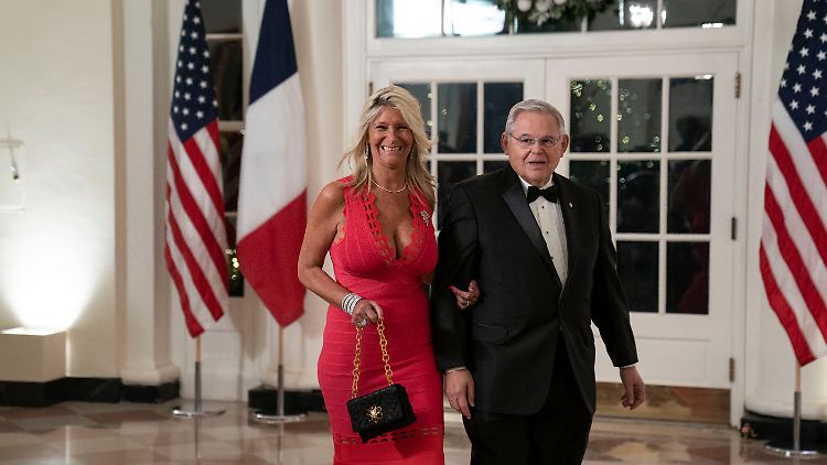 Nadine und Robert "Bob" Menendez.