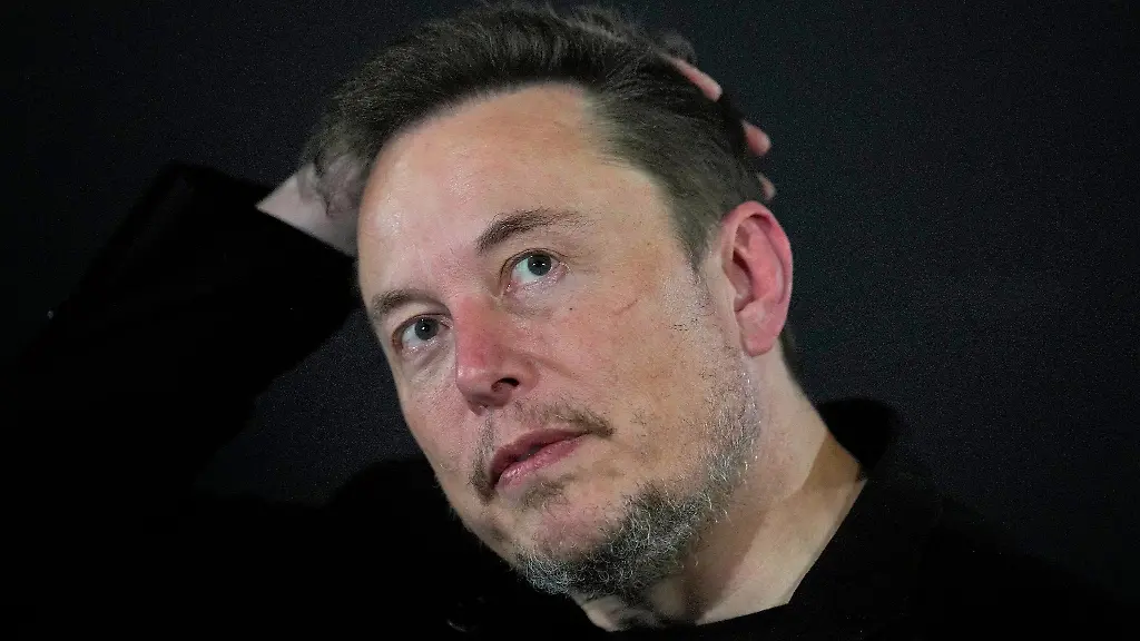 Nach-dem-Plan-von-2018-konnte-Elon-Musk-in-zwoelf-Schritten-Aktienoptionen-mit-einem-maximalen-Wert-von-damals-bis-zu-55-8-Milliarden-Dollar-bekommen-wenn-Boersenwert-und-Geschaeftszahlen-von-Tesla-mit-bestimmten-Mindestwerten-wachsen