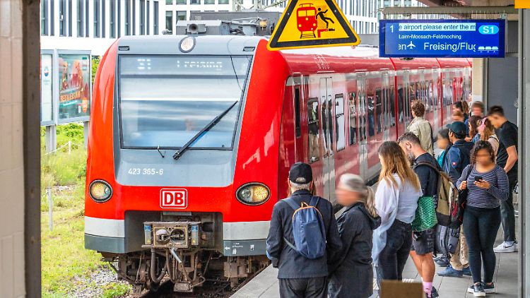 Bleibt das Deutschlandticket in seiner jetzigen Form erhalten? Bislang ist das nicht geklärt.