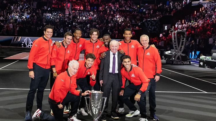 Team World mit Rod Laver, dem Namensgeber des Laver Cup.