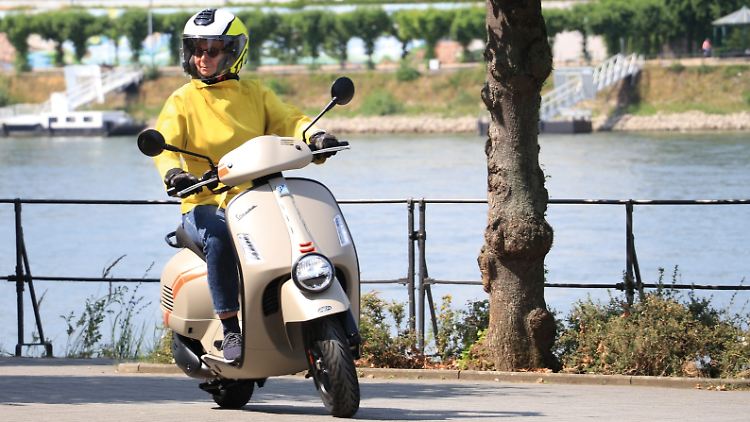 Die Vespa GTV 300 ist zurück.