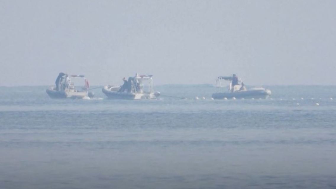 Schwimmende_Barriere_China_Philippinen.JPG