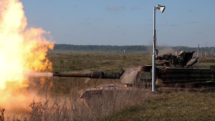 Abrams M1 (hier bei einer Übung des polnischen Militärs) werden in Kürze auch an der ukrainischen Front im Einsatz sein.