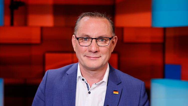Er sei stolz, Ostdeutscher zu sein: AfD-Vorsitzender Chrupalla bei "Hart aber fair". 