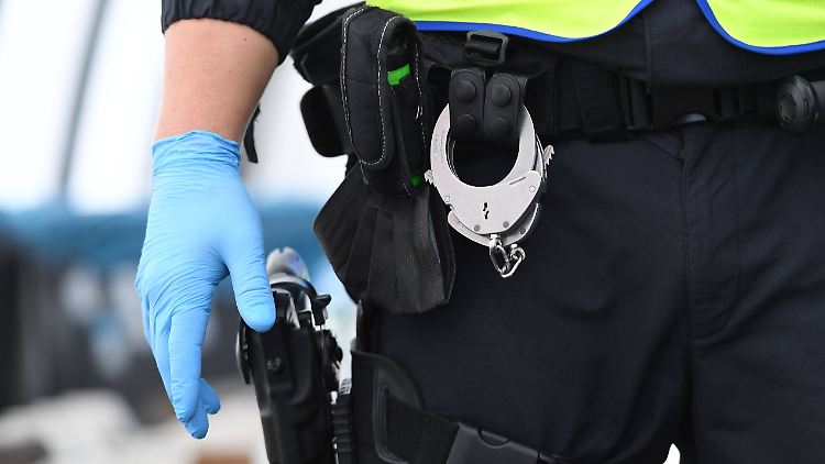 Mehr als 350 Beamte beteiligten sich an der Aktion.